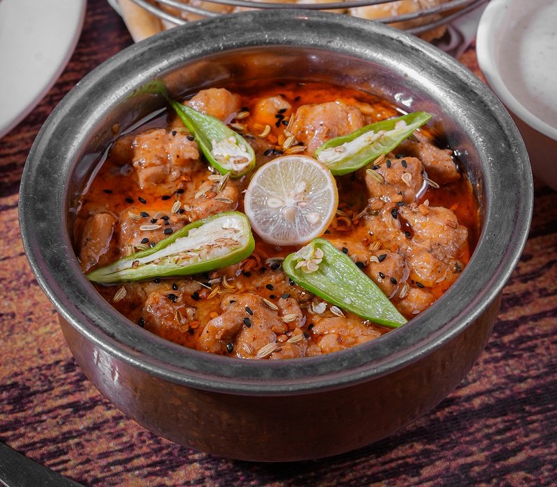 Chicken Achari Handi (Half)